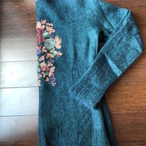 Ivko Mohair/Wool Blend Beautiful Sweater S